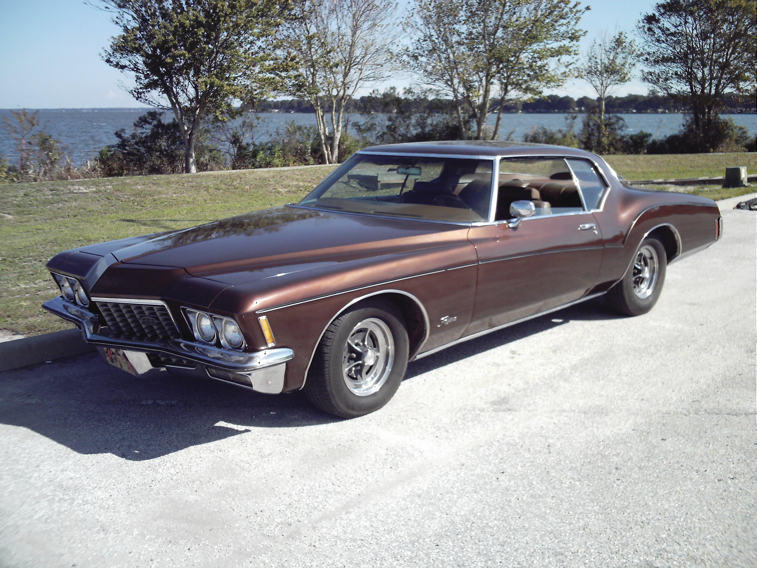1972 Buick Riviera