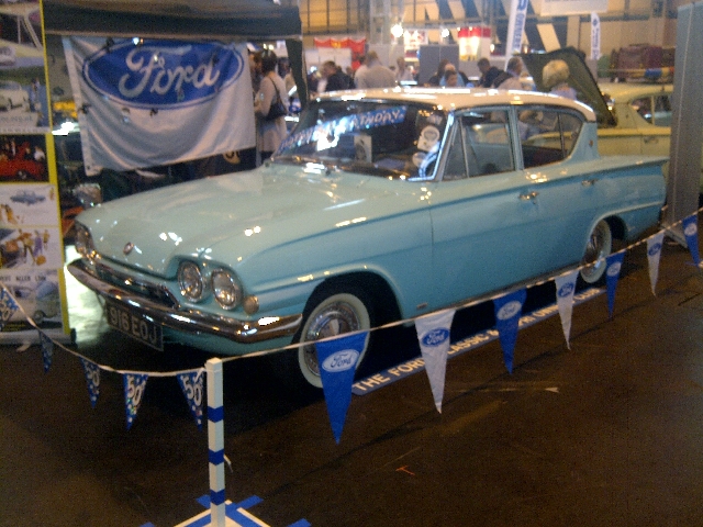 Ford Consul